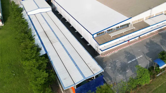 Parking building and warehouse at Sumitomo Heavy Industries — 2