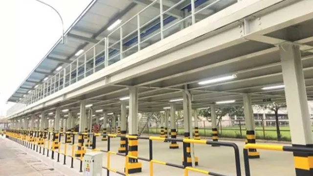 Parking building and warehouse at Sumitomo Heavy Industries — 3