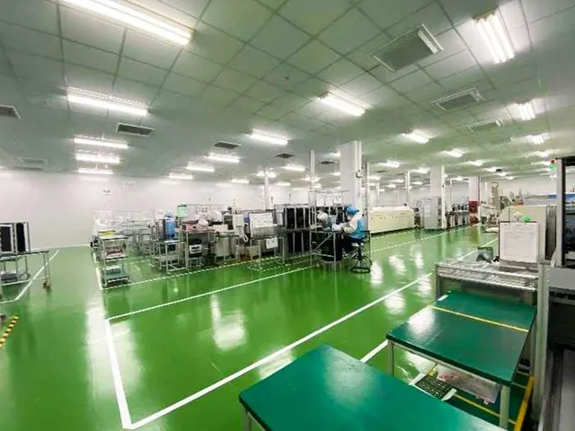Clean room construction at ASTI Hanoi Electronics JSC — 3